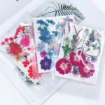 kf-Se749ddb221de4789844b5fe14cdf82eej-Autocollants-de-fleurs-s-ch-es-pour-coque-de-t-l-phone-1-sachet-DIY-PMurcia