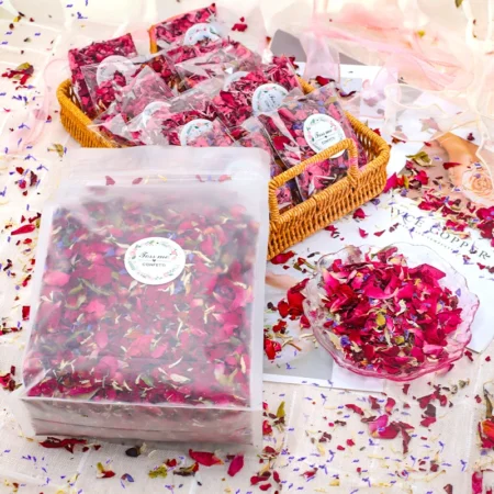 Confettis de fleurs séchées