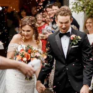 confettis de fleurs séchées pour mariage
